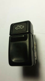 #1975O, 1994- 1997 Volvo 850 Power Sun Roof Switch OEM 9128537