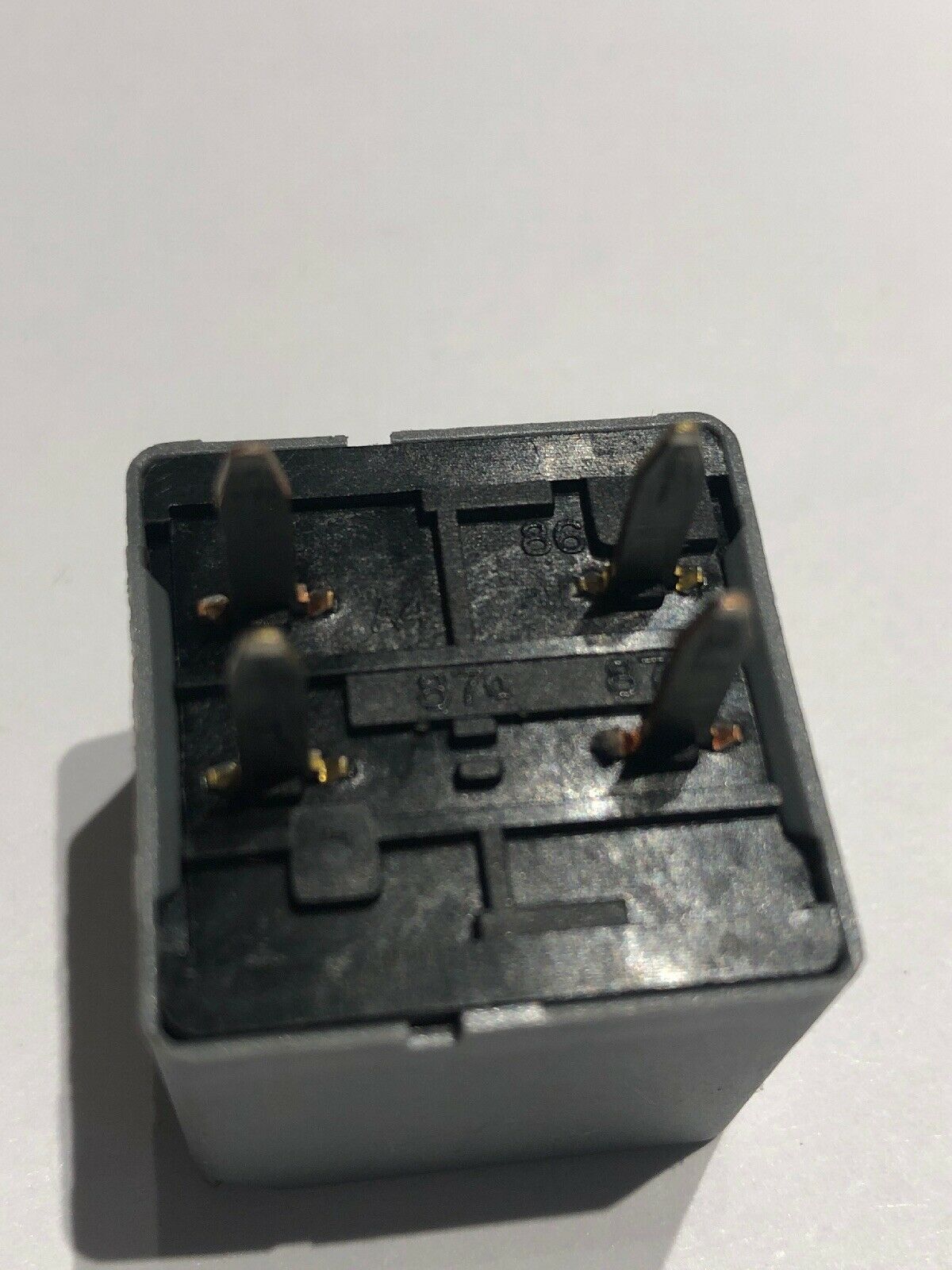 DELPHI 4 PIN RELAY 8864 / 15328864