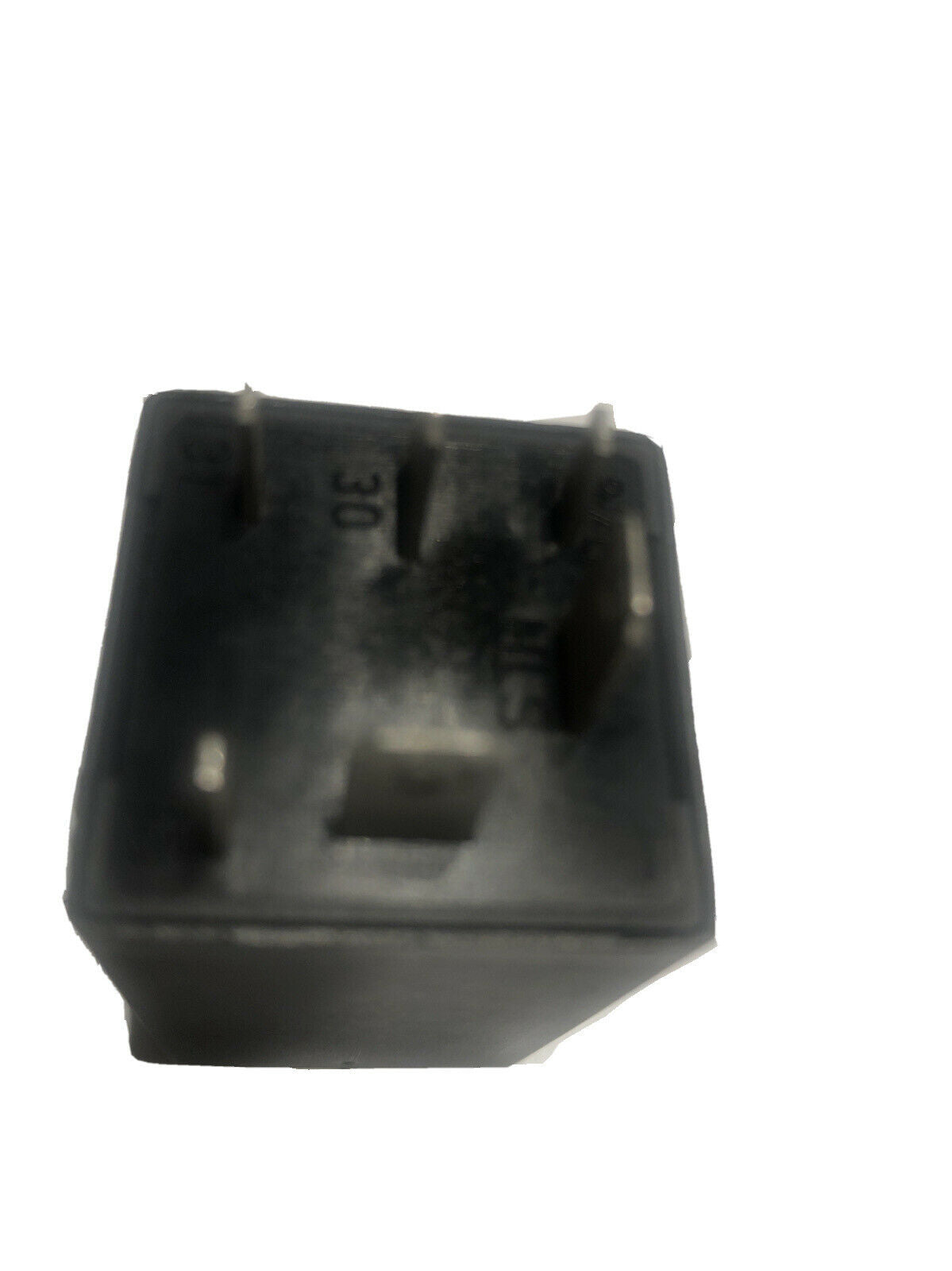 A/C Compressor Relay 384 # 8D0919578A Fit For Volkswagen passat Audi 1998-2005