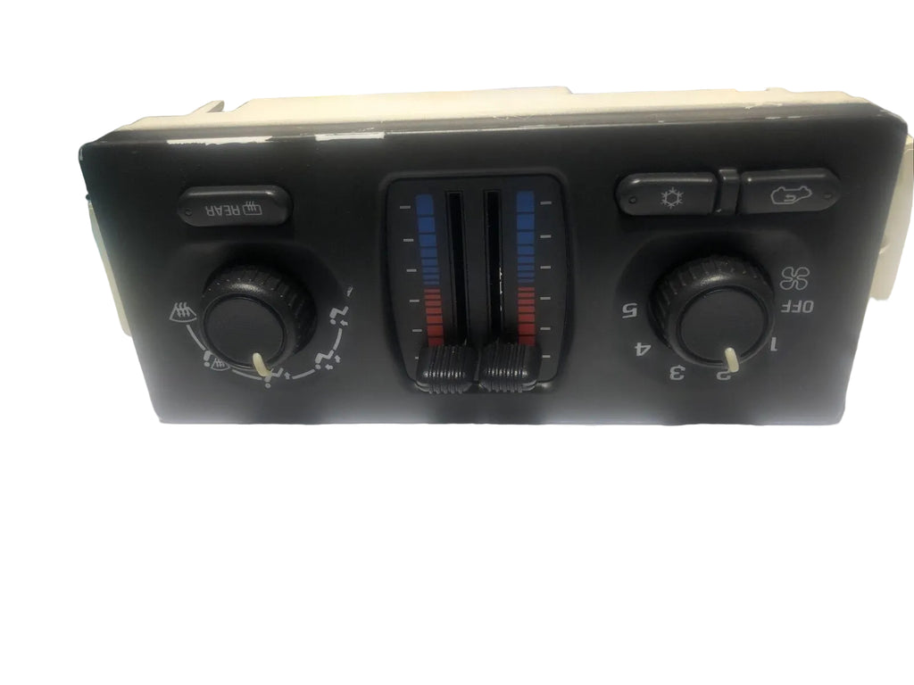 02-09 CHEVROLET TRAILBLAZER AC HEATER CLIMATE TEMPERATURE CONTROL