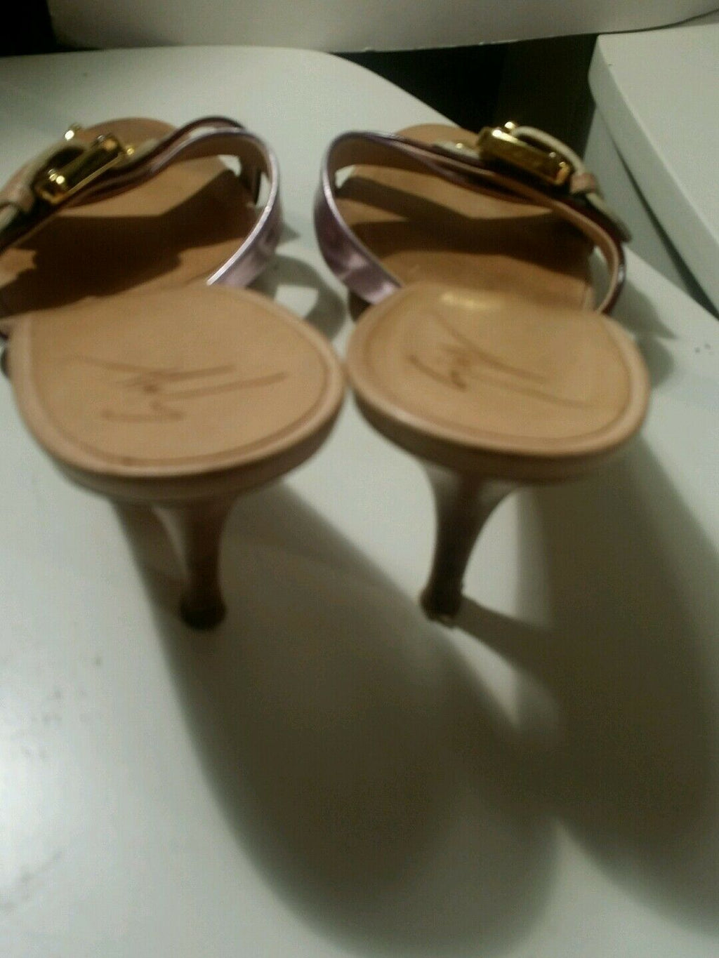 guiseppe zanotti woman's patent leather burgundy and violet slides size 39/8