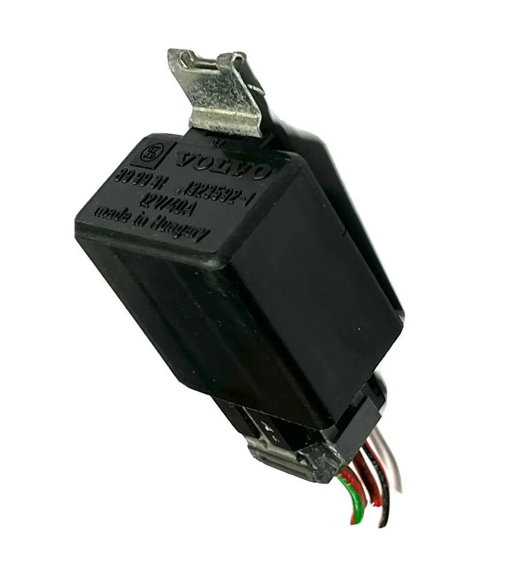 Volvo 740 940 Cooling fan fuel pump Radio Noise Suppression Relay 899931 1323592 by Volvo