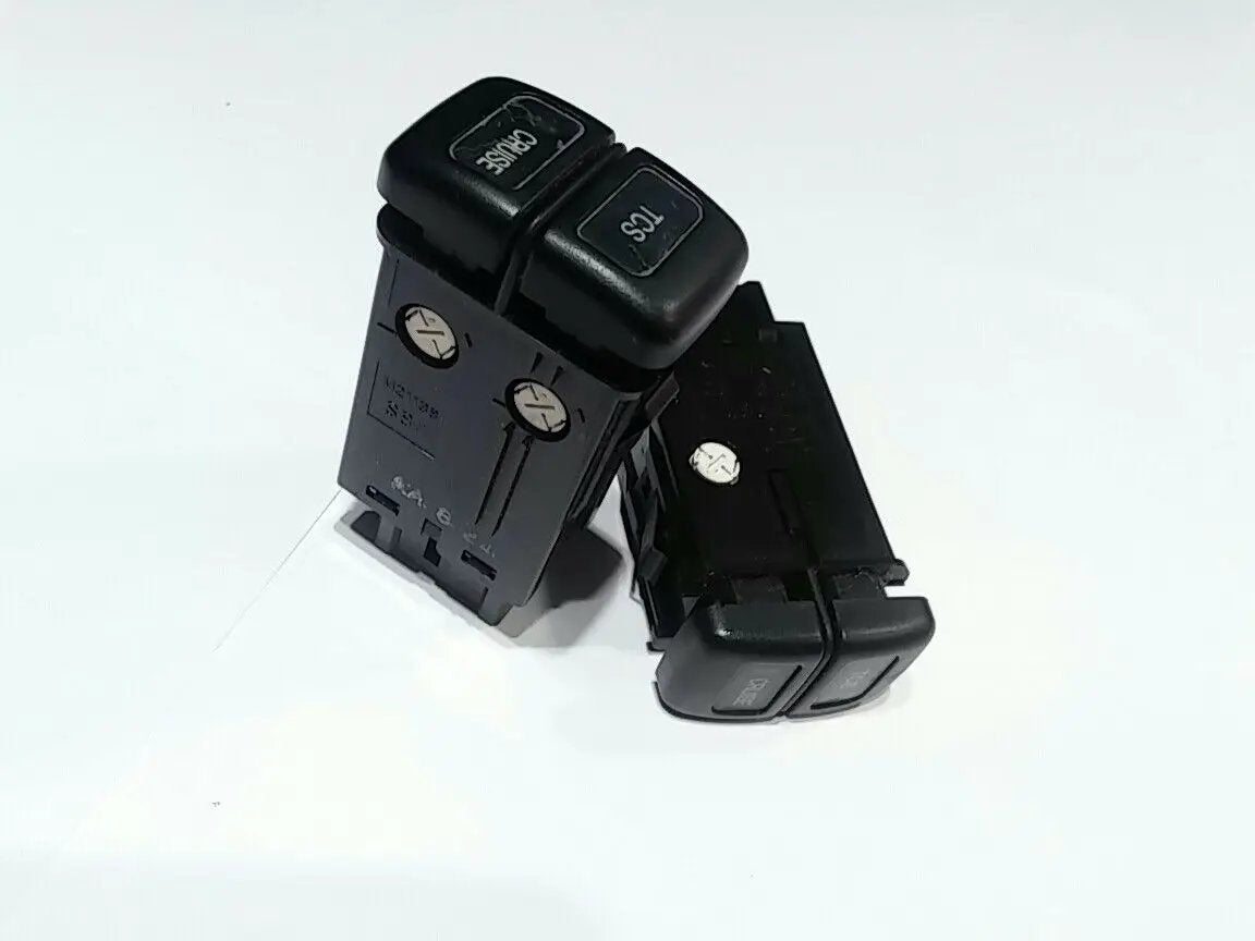 99-03 ACURA TL 3.2TL TCS CRUISE CONTROL SWITCH OEM M17982 by TEC