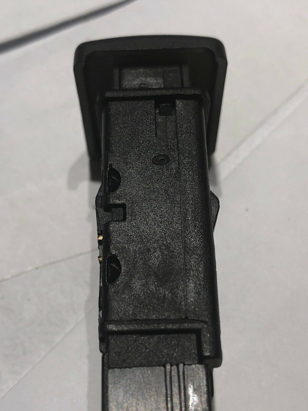 2012 - 2017 LAND RANGE ROVER EVOQUE REAR TRUNK OPEN RELEASE SWITCH BUTTON OEM