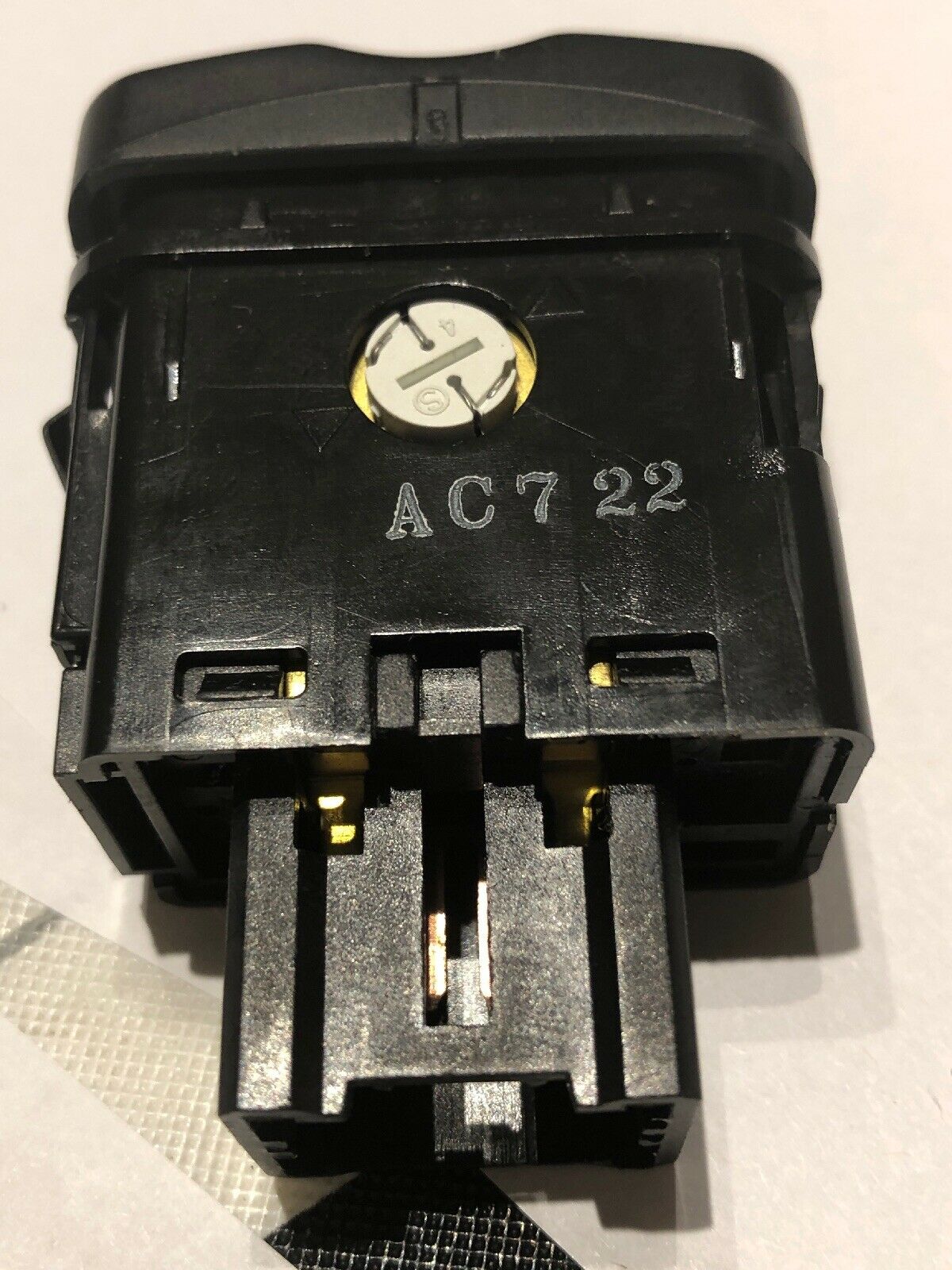 2001-2005 ACURA MDX DOME LIGHT SWITCH ON/OFF OEM 2M20173