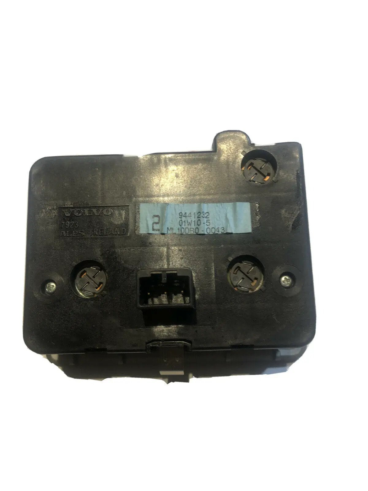 B2 Volvo S60 Volvo V70 2001 Headlight Switch Genuine 9441232 by Genuine