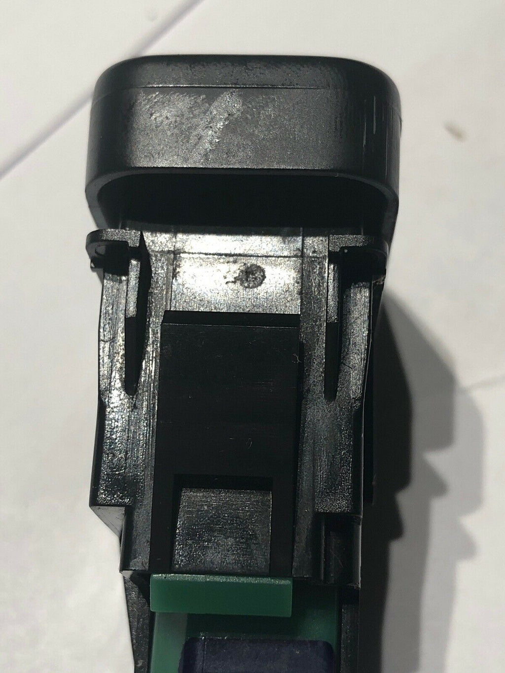 Power Tailgate Lift Control Switch Button – Honda Odyssey 2005-2010