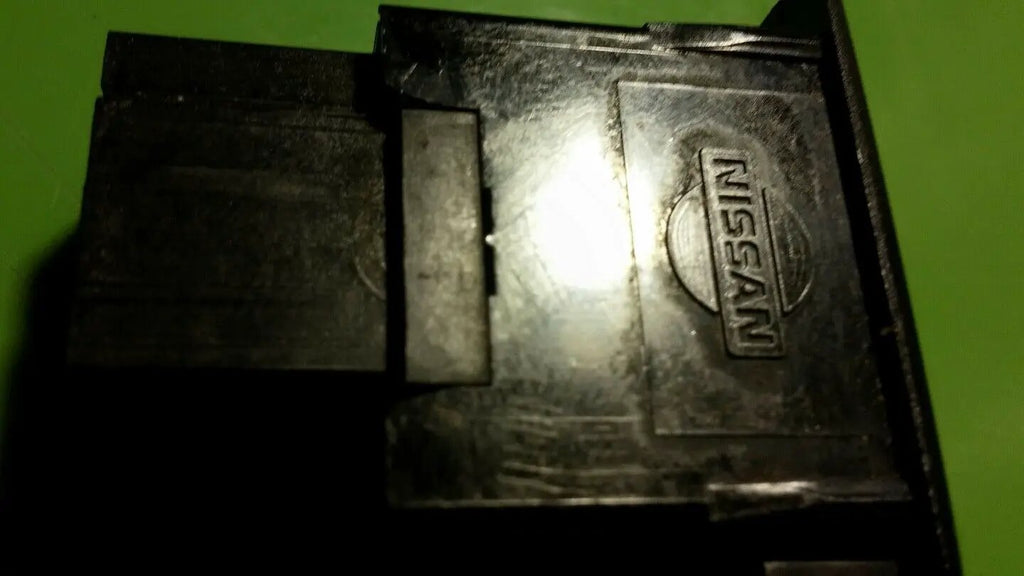 2000-03 Nissan Xterra Security system alarm switch indicator light by DALEY1DEALS,LLC.