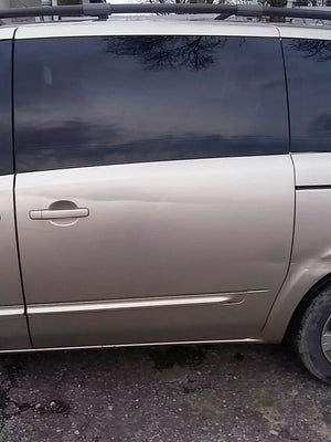 2006 05 04 Nissan Quest driver side sliding door assembly gold color (C12)