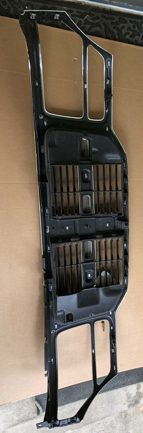 DODGE NITRO FRONT CHROME GRILL GRILLE 2007 2008 2009 2010 2011 07 08 09 10 11