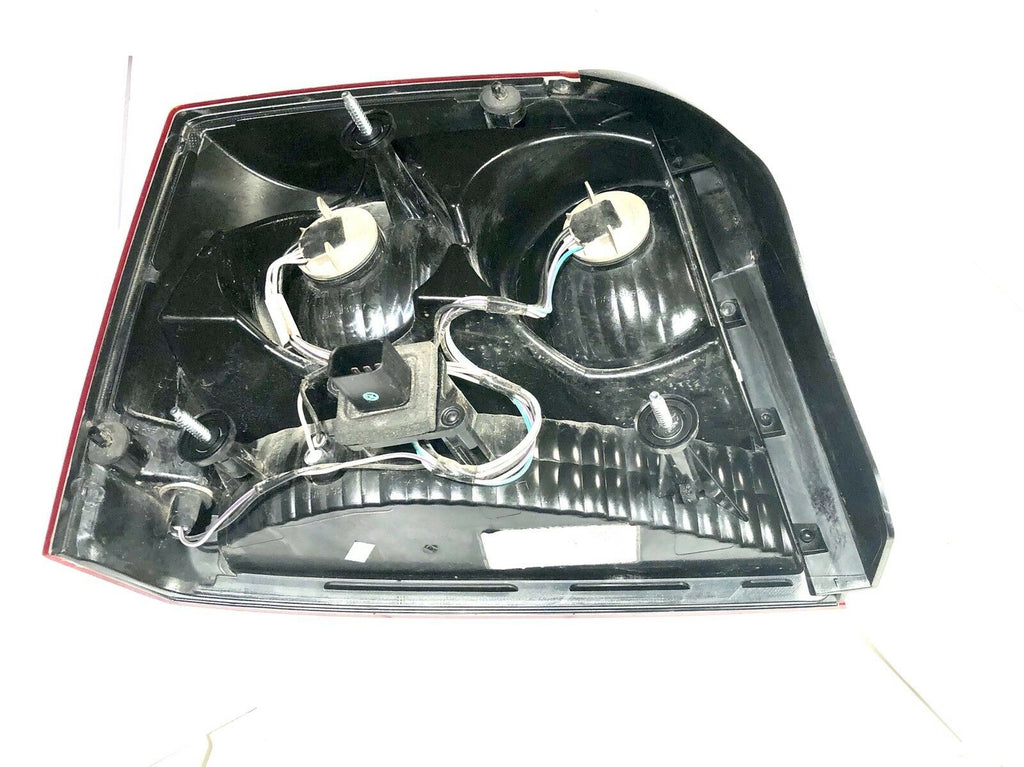 2006 2007 2008 Dodge Charger SRT8 RT SE [Passenger Side] Brake Tail Lights Right