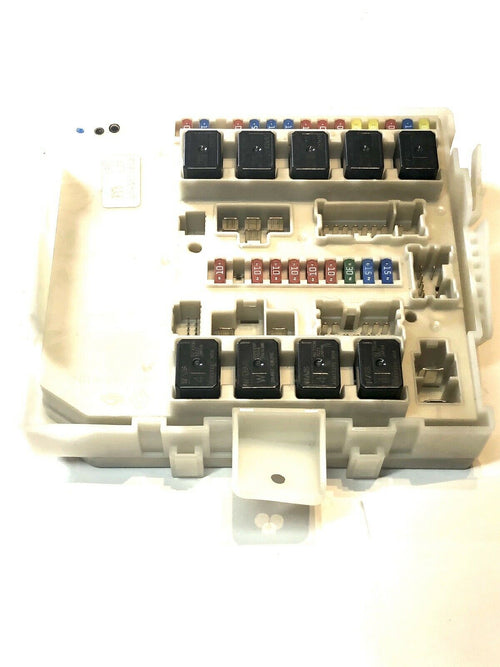 04 05 06 07  2004-07 NISSAN TITAN IPDM ENGINE FUSE RELAY BOX 284B6-7S002 OEM