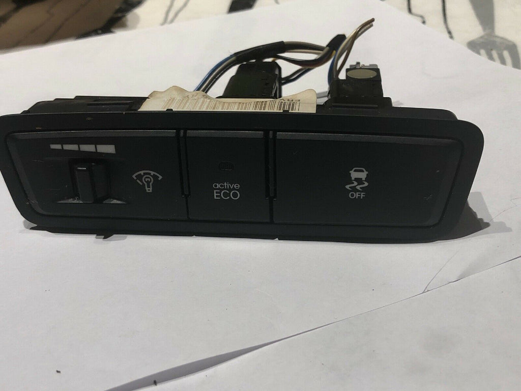 SONATA 2013 DIMMER & TRACTION CONTROL SWITCH 233097