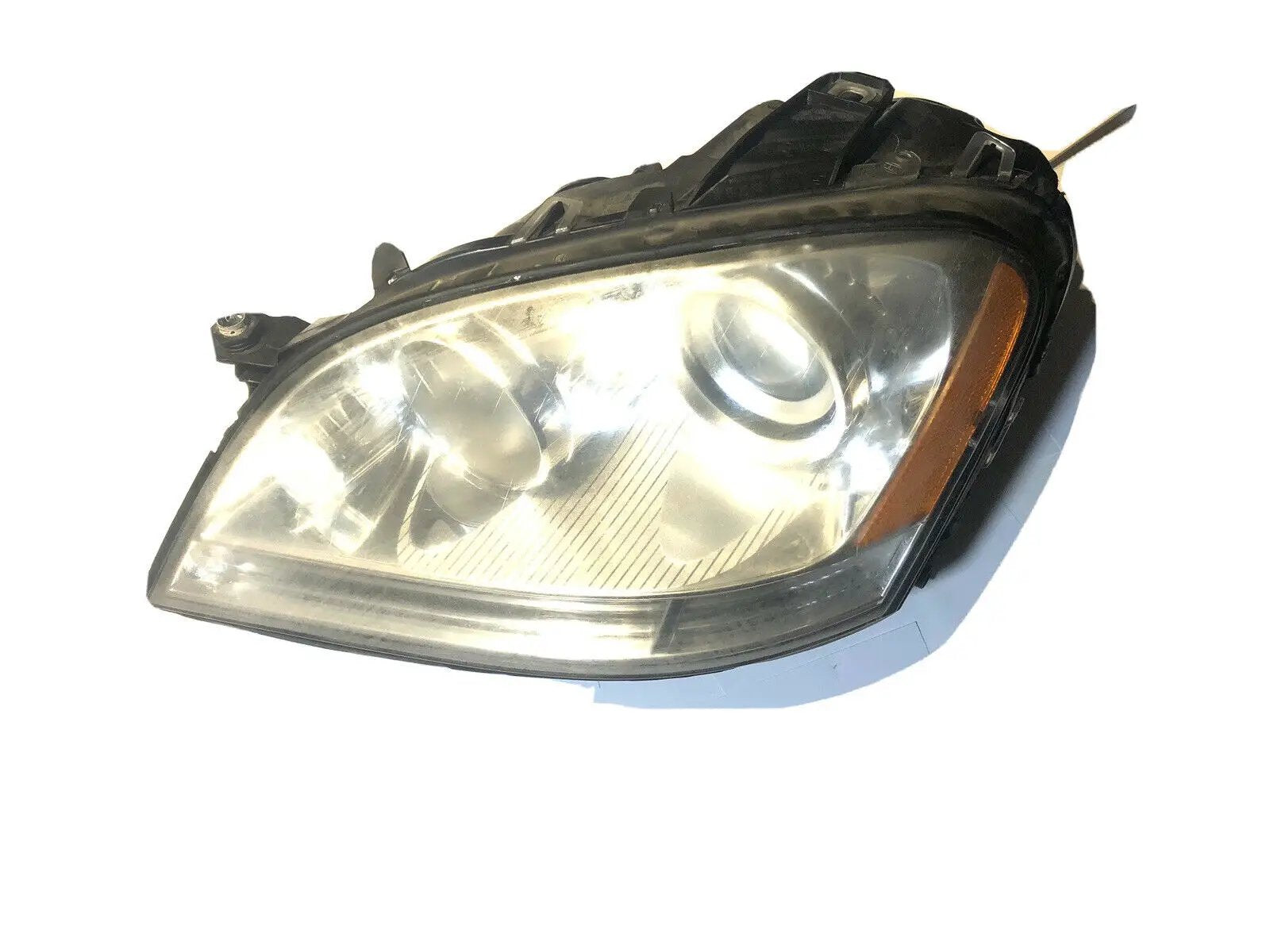 MERCEDES BENZ W164 ML 350, ML500 HEADLIGHT LEFT DRIVER SIDE 2006 2007 2008 OEM by Mercedes-Benz