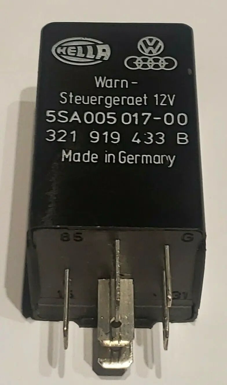 OEM 1984-1988 Saab 900 /Early Style Ignition Warning Relay, 004 487-00, Hella by Saab