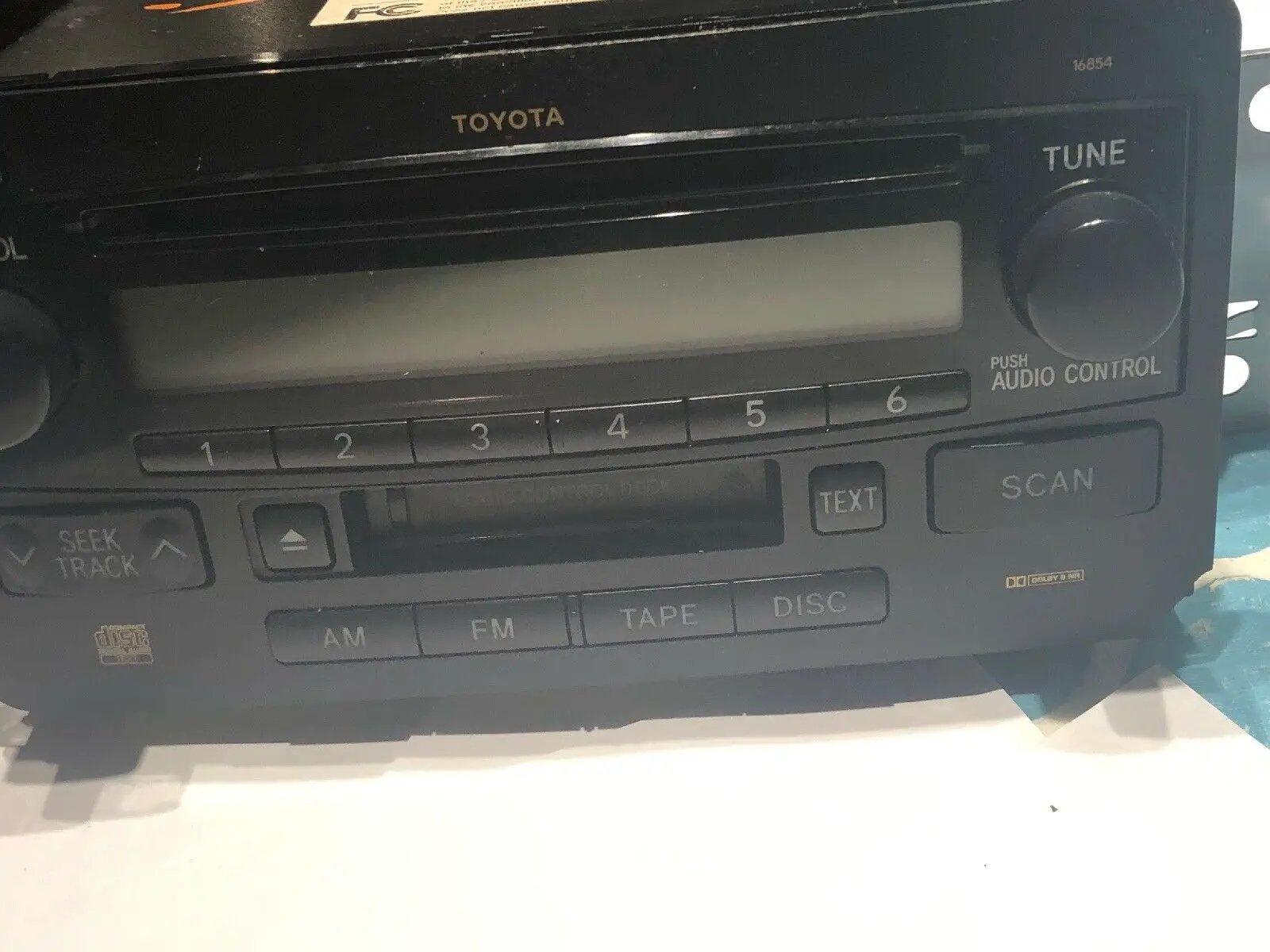 86120-52241 | TOYOTA 2004 Toyota Sequoia OEM RADIO STEREO CD PLAYER MODULE UNIT/ by OEM