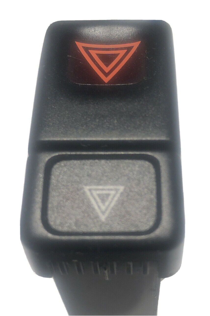 1994-1997 VOLVO 850 WAGON HAZARD FLASHER DASH INSTRUMENT PANEL SWITCH BUTTON