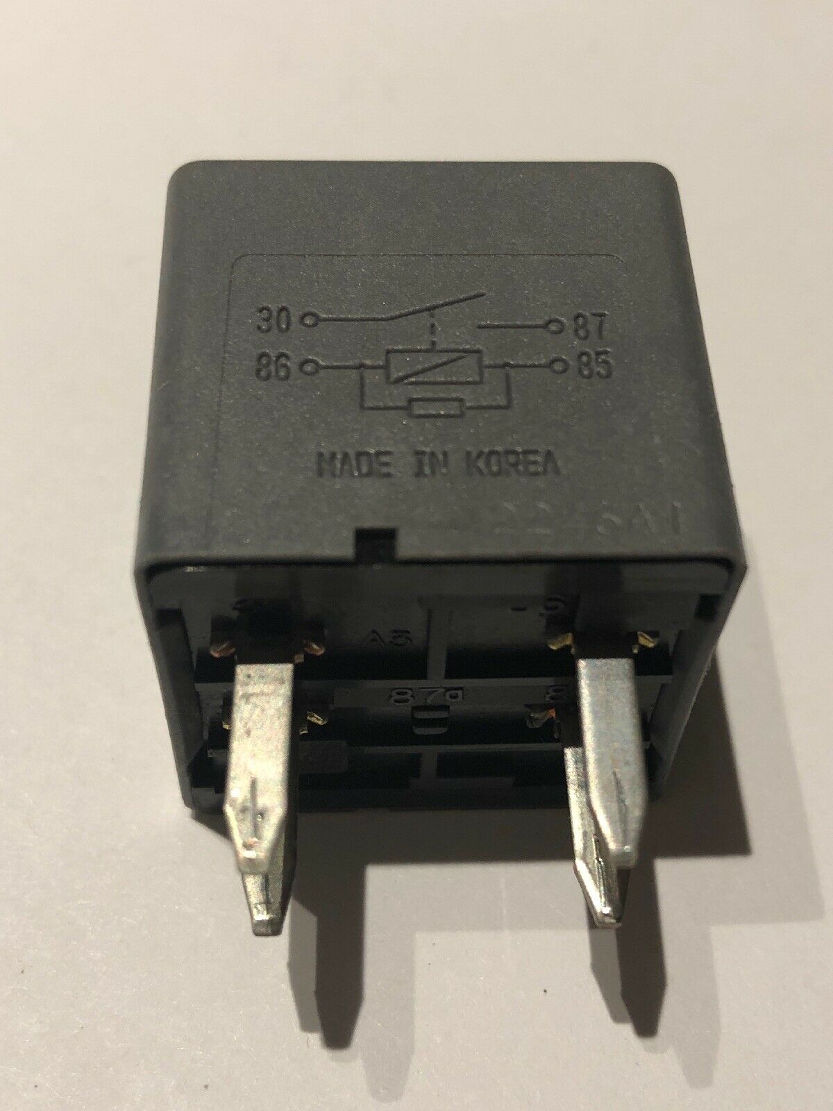 DELPHI 4 PIN RELAY 8864 / 15328864