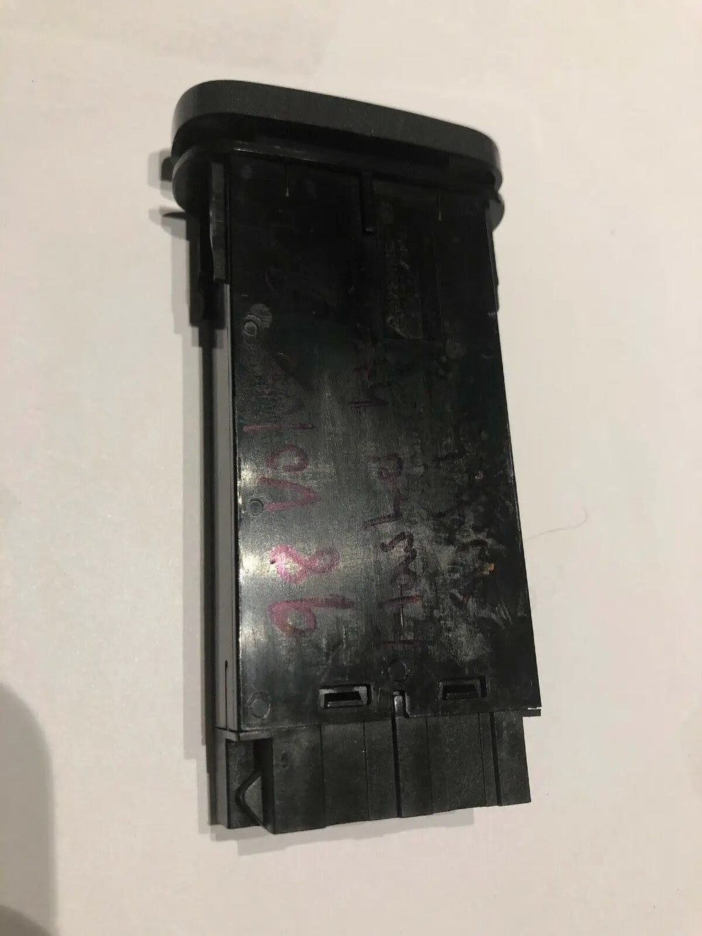 Volvo (1998-2004) S70 V70 C70 Hazard Flasher Switch GENUINE 31443714 NEW by DALEY1DEALS,LLC.