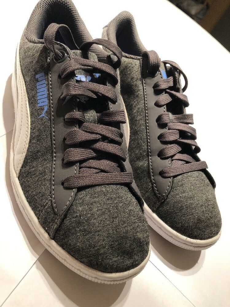 Puma Gray KidsSize 3.5