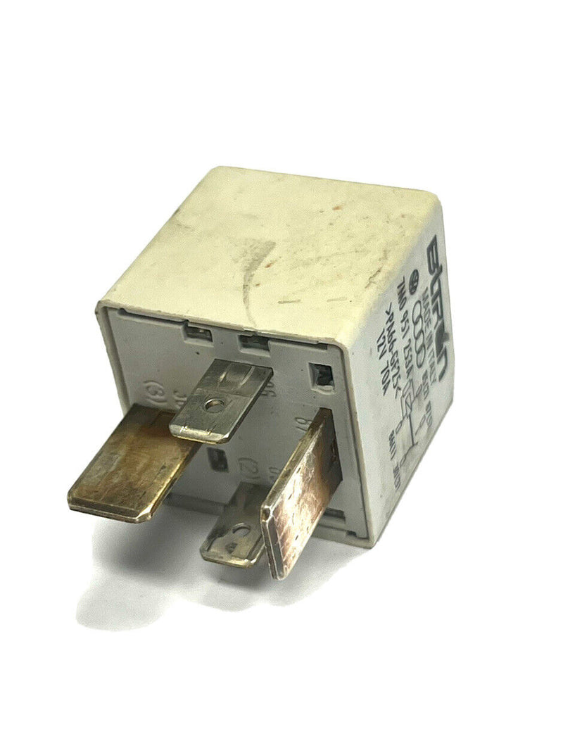 94-08 VW Audi Relay #100 4 pin Multi Use Bitron Relay 7M0951253A