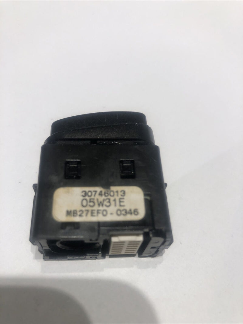 03-14 Volvo XC90 Parking Sensor Switch OEM 30746013