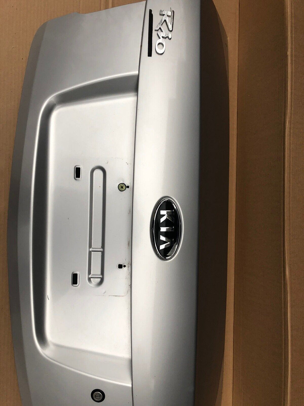 2006-2011 Kia Rio TRUNK HATCH TAILGATE SILVER Sedan 2007 2008 2009 2010 06 07 08