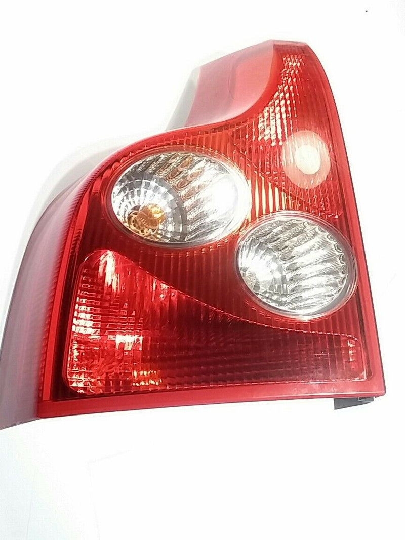 2003-2006 VOLVO XC90 - OE LOWER LEFT DRIVER SIDE TAIL LIGHT 9483773.30634425