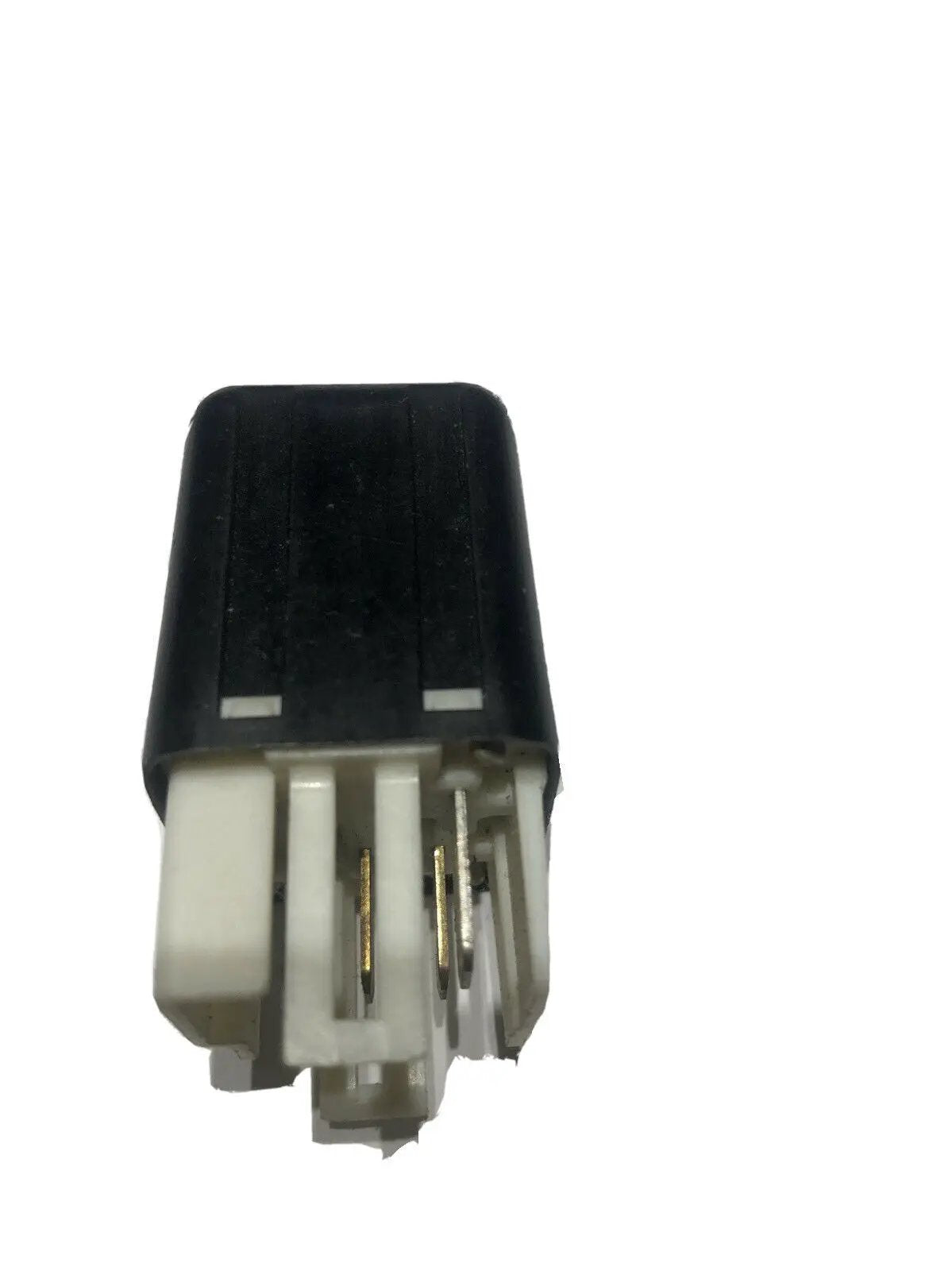 TOYOTA LEXUS DENSO RELAY OEM 90987-04002 by DENSO