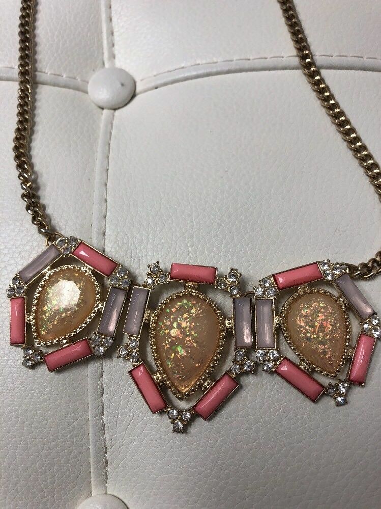 Exotic Costume Jewlery Necklace