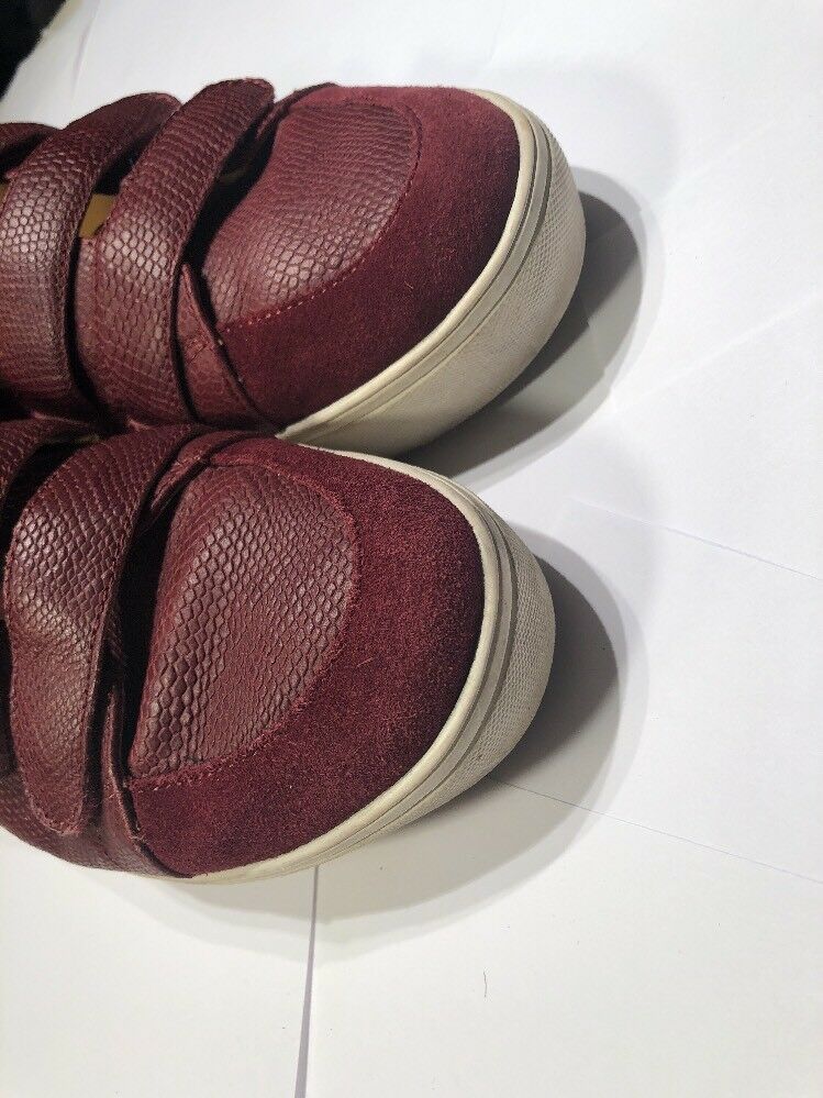 Tommy Hilfiger Leather Manson 3 Casual Sneakers. Size 11