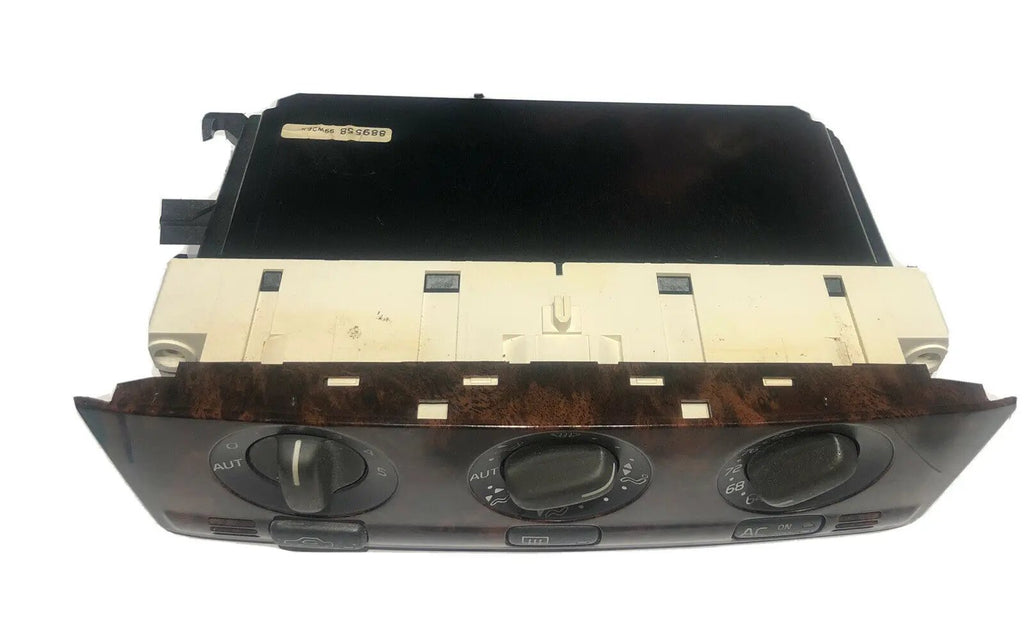 889558 | VOLVO OEM A/C TEMP CLIMATE CONTROL PANEL UNIT SWITCH BUTTONS by OEM