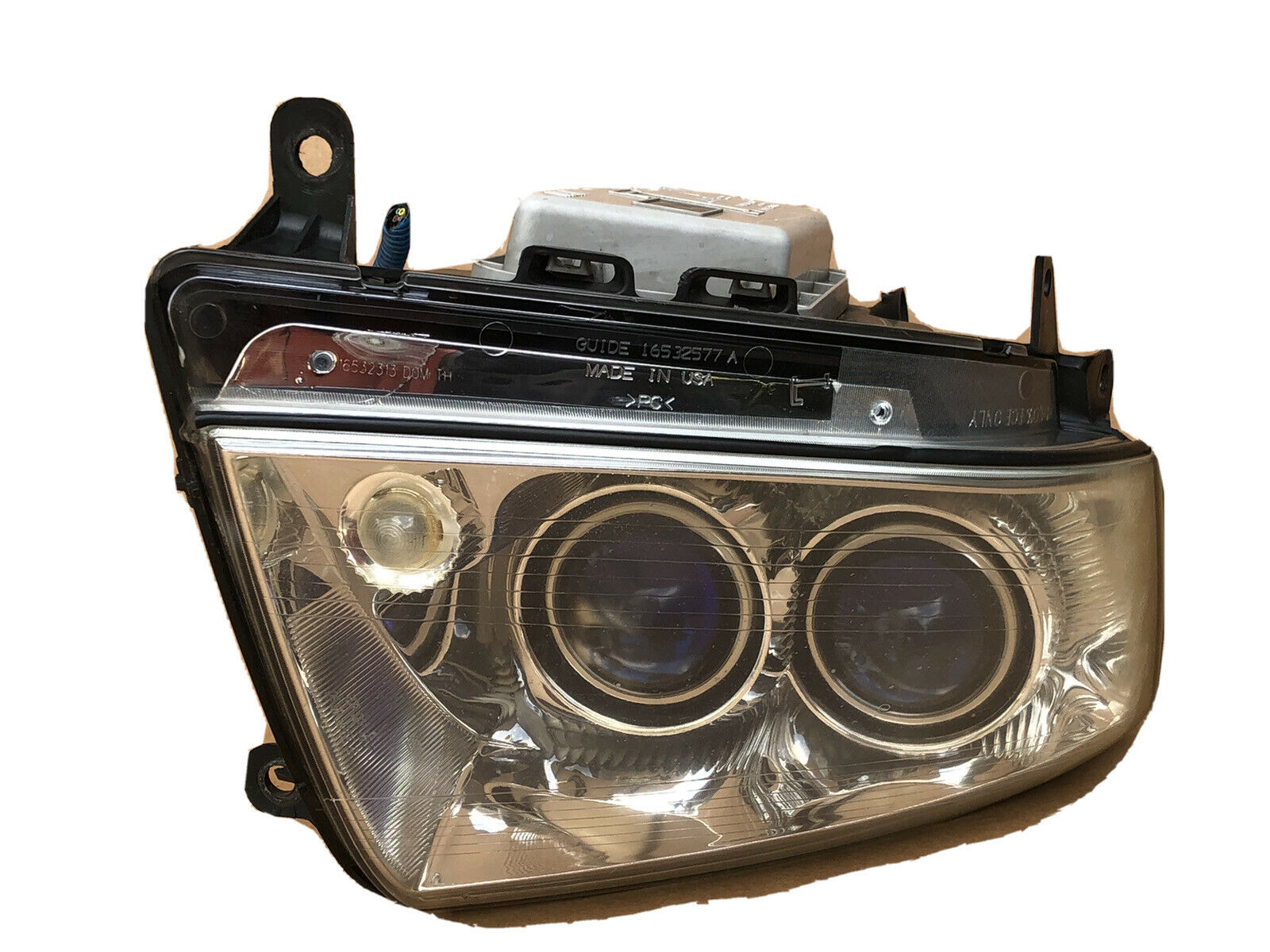 2005-11 CADILLAC STS-4 HALOGEN HEADLIGHT HEADLAMP DRIVER LEFT SIDE OEM A4 Lense