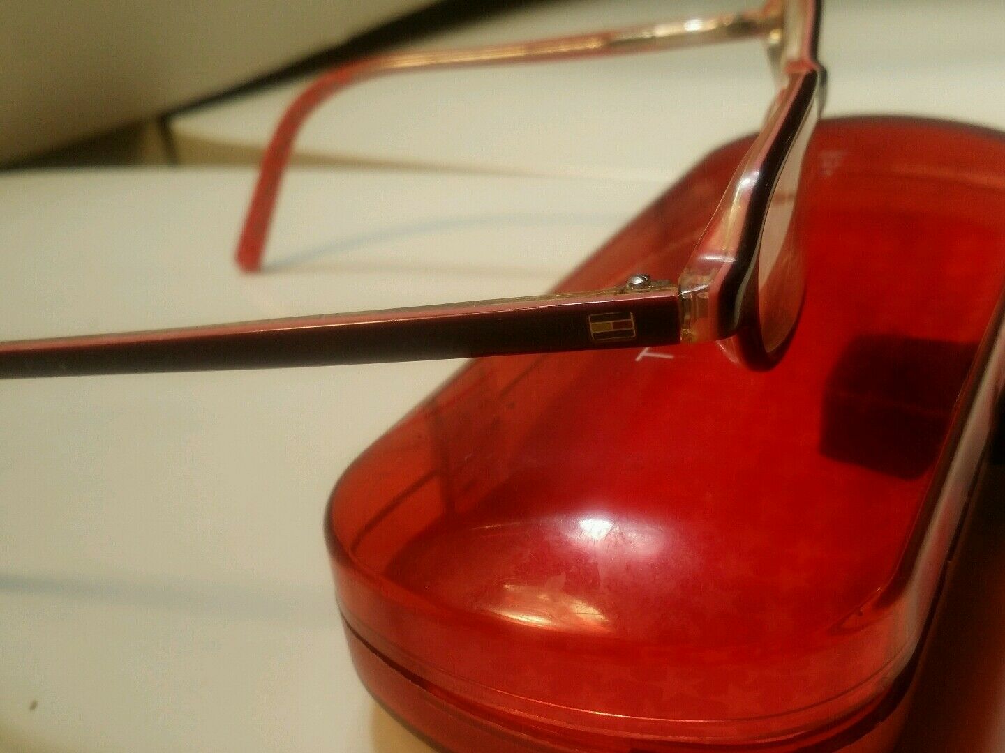 tommy hilfiger youth girls burgundy with pink linning eyeglass frames48/25/130