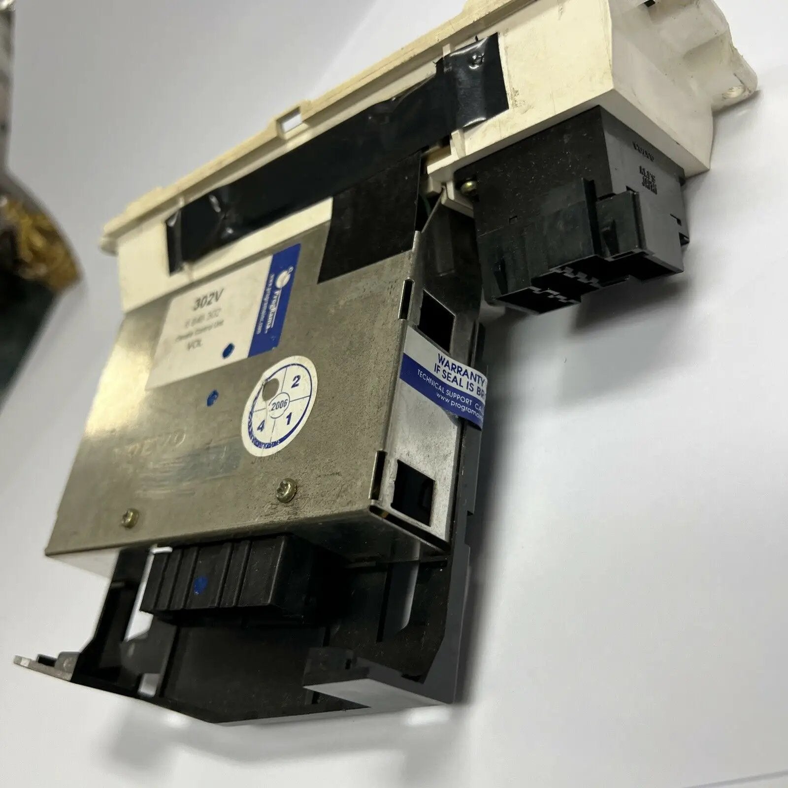 6848302, Volvo Climate Control Unit, for 740, 760, 940 by Volvo