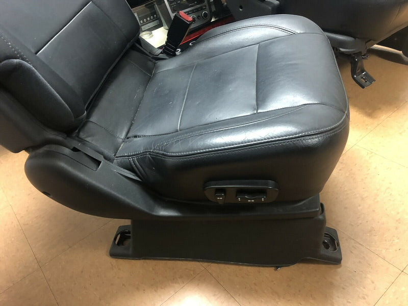 2006-2010 09 08 07 QX56 Infinity Black Leather Bucket Seats  Driver & Passenger