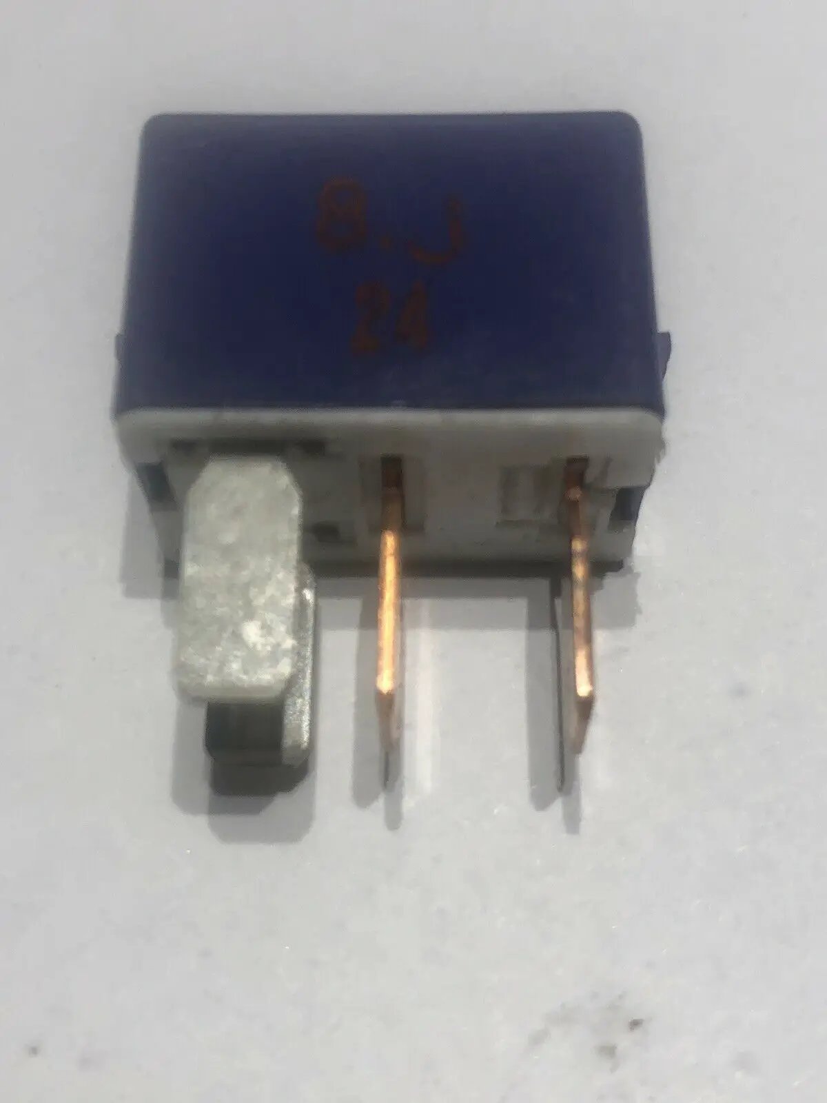 564-Toyota & Lexus 4-Pin Blue-Purple Starter Relay 28300-21020 Denso 156700-4190 by Toyota (Genuine OE)