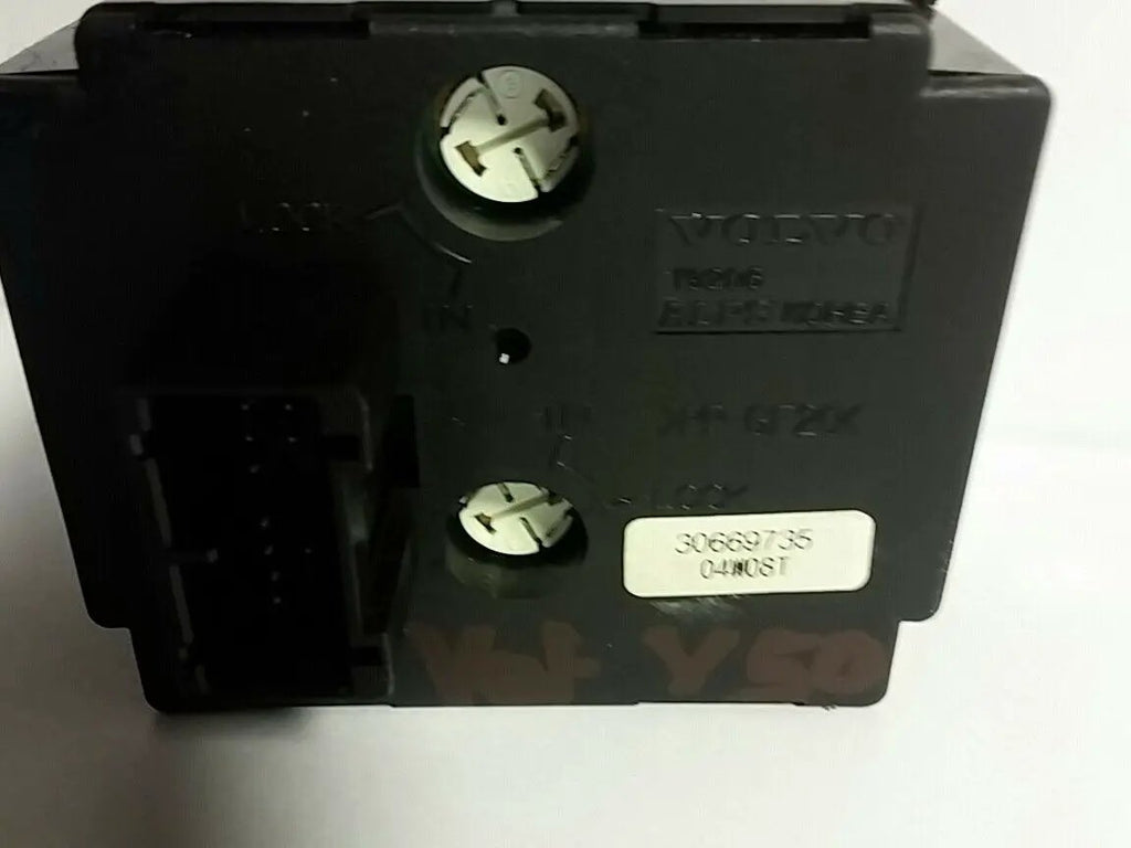 Volvo Headlight Switch 30669735/04W08T, c40, c70, S40 V50 w/front/rear fog light by Volvo