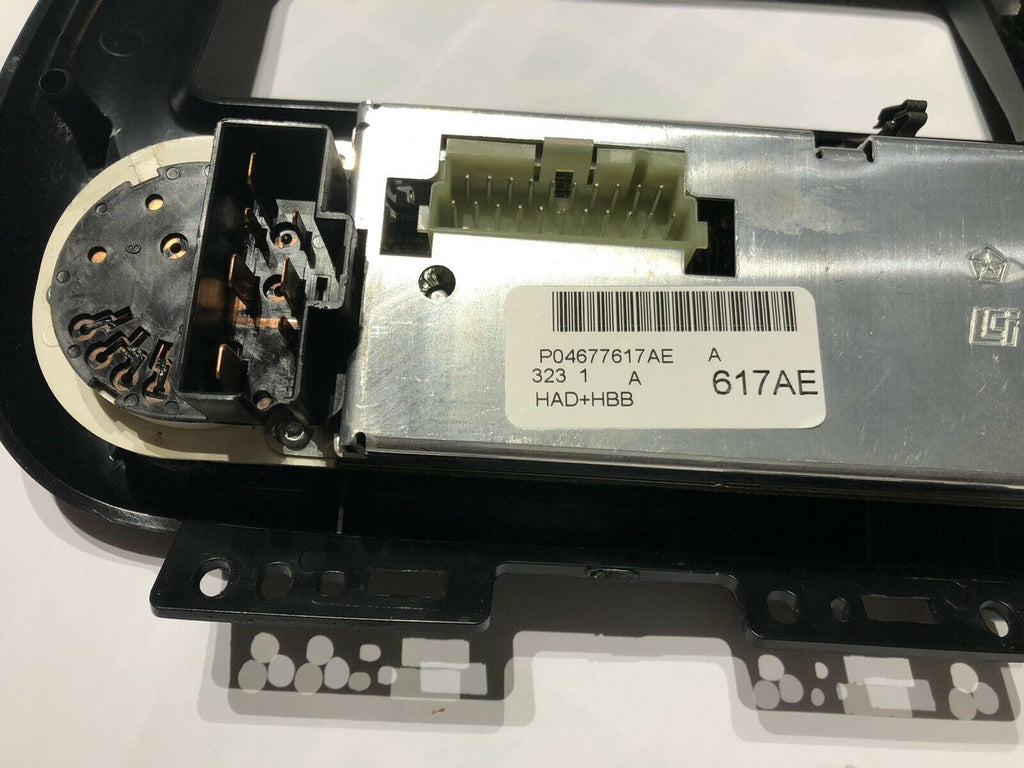 1999-00 Dodge Grand Voyager Caravan AC Heater Temp Climate Control Switch 617AE
