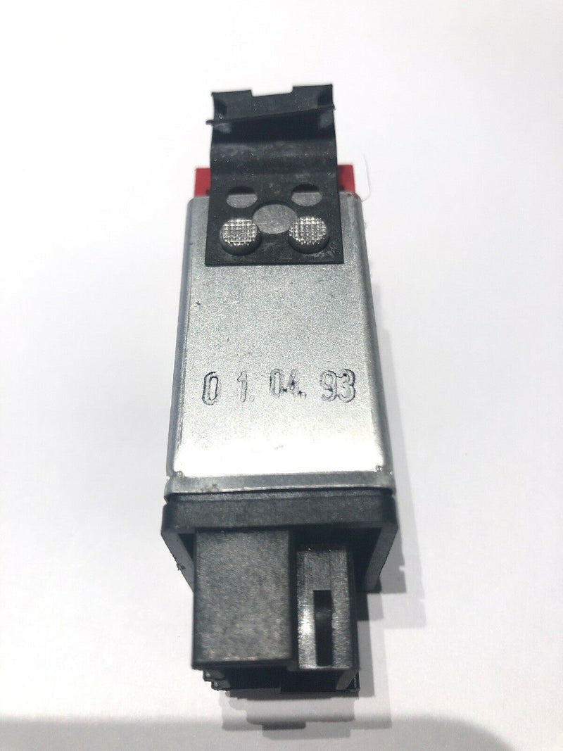 VOLVO 240 740 940 ABS Control Relay 1986 - 1990 VOLVO # 1363569