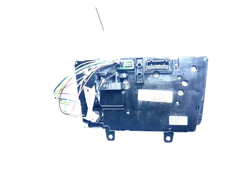 VOLVO XC90 Heater Heat Temperature HVAC OEM Climate Control A/C OEM 2004 - 2007 by Volvo