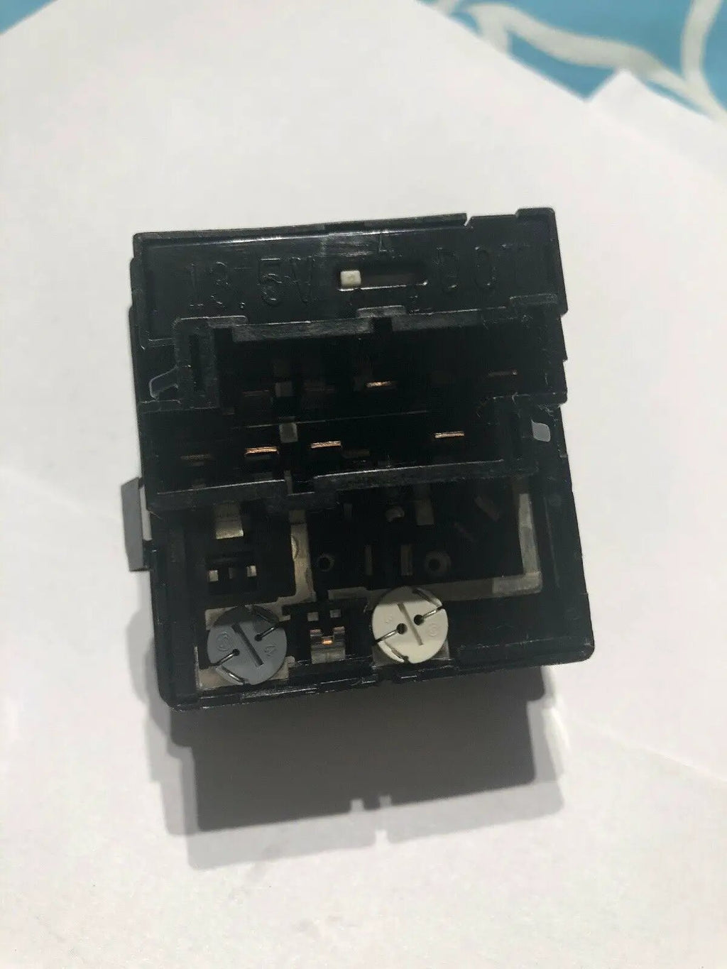BRAND NEW OEM HEADLIGHT SWITCH VOLVO 850 960 S90 V90 #8622027 by Volvo