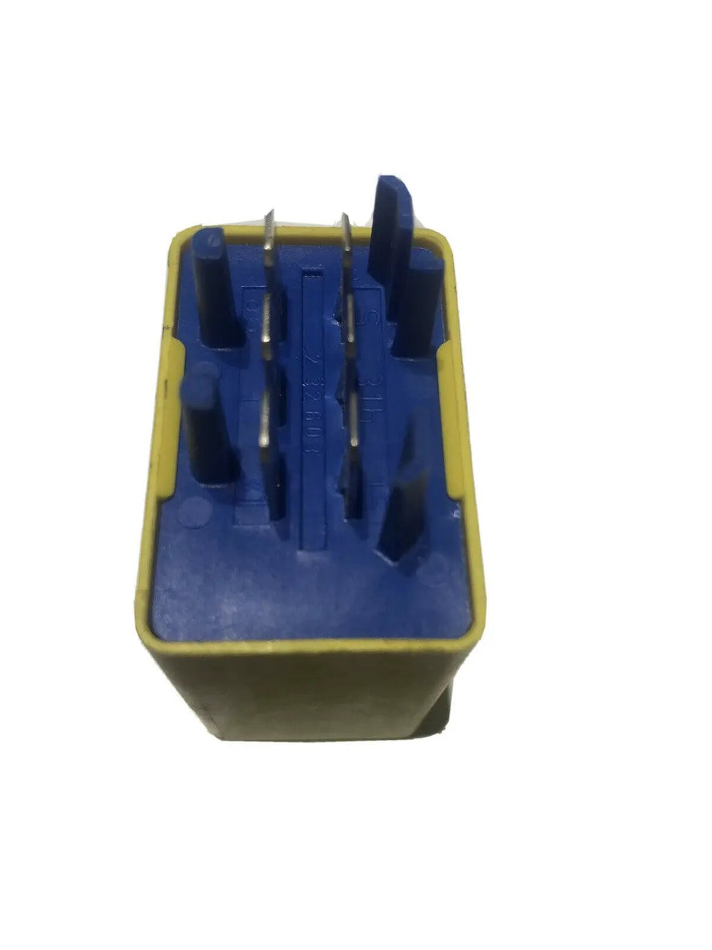 OEM Volvo Relay (Pulse Wiper) (Rear) 898465 1363516 240 260 740 760 940 by Volvo