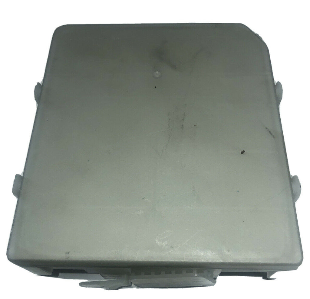 2004-2006 Titan Armada Xterra QX56 IPDM BCM Body Module Fuse Box 284B6-7S002