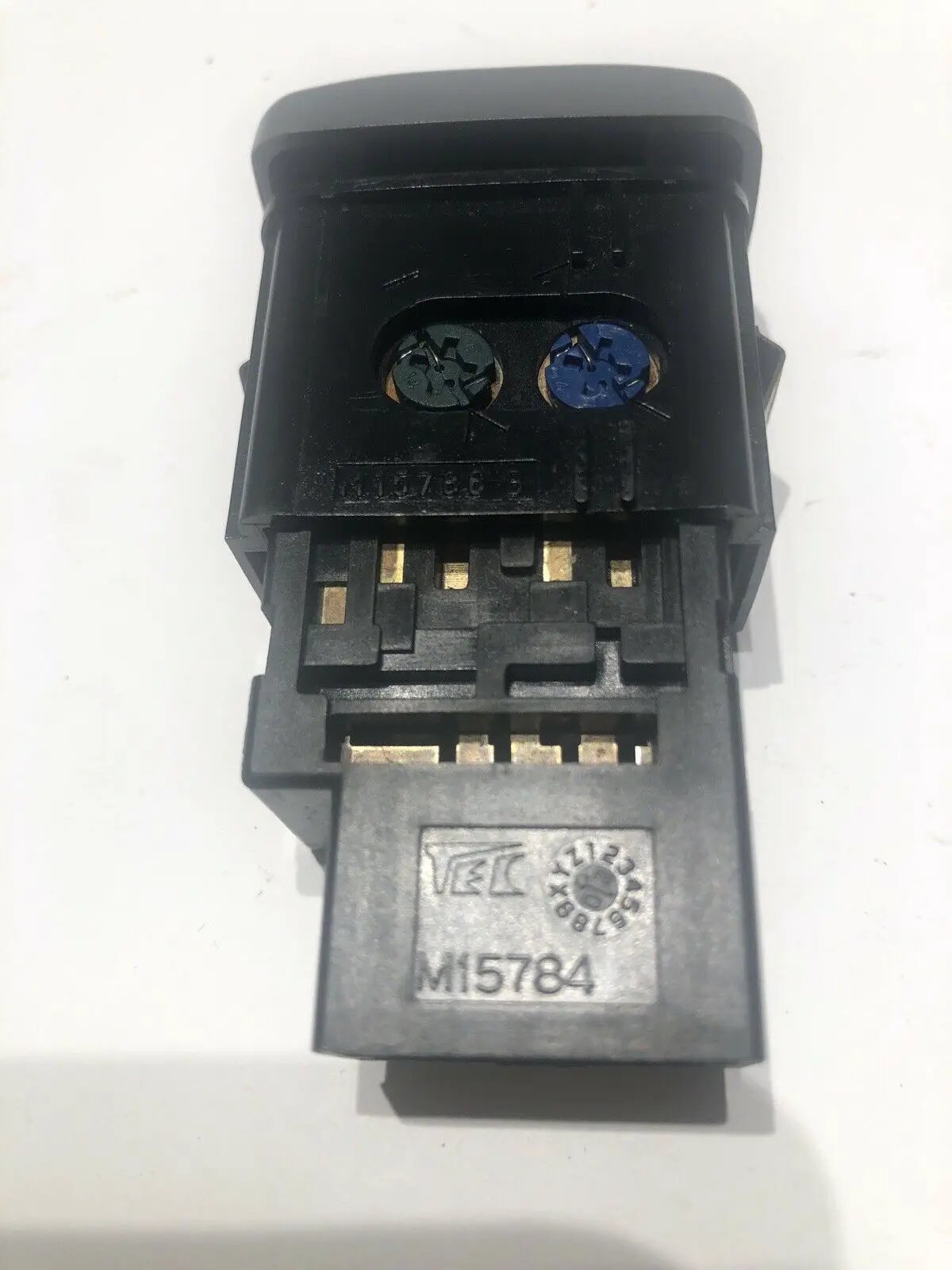 ACURA MDX 01 02 03 04 05 06 OEM BLACK FOGLIGHT SWITCH M15784 by Acura