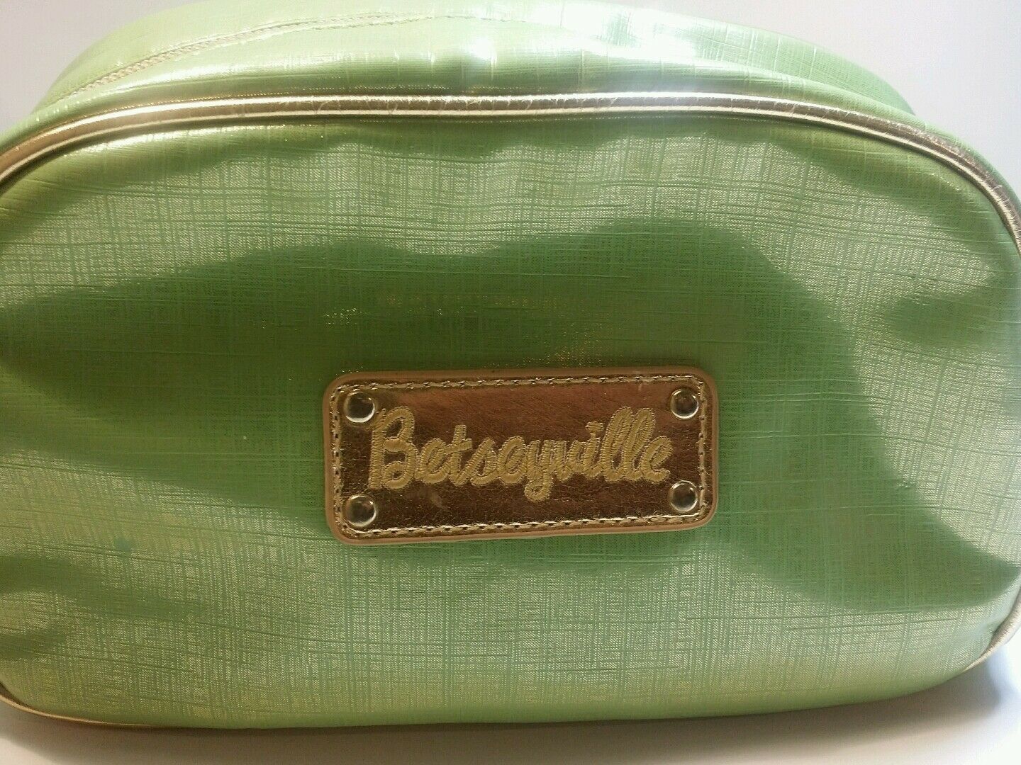 betseyville green makeup bag
