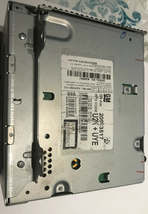 11 12 2012 CHEVROLET CAMARO CRUZE EQUINOX AM/FM RADIO MP3 CD PLAYER 22870782 OEM by Chevrolet