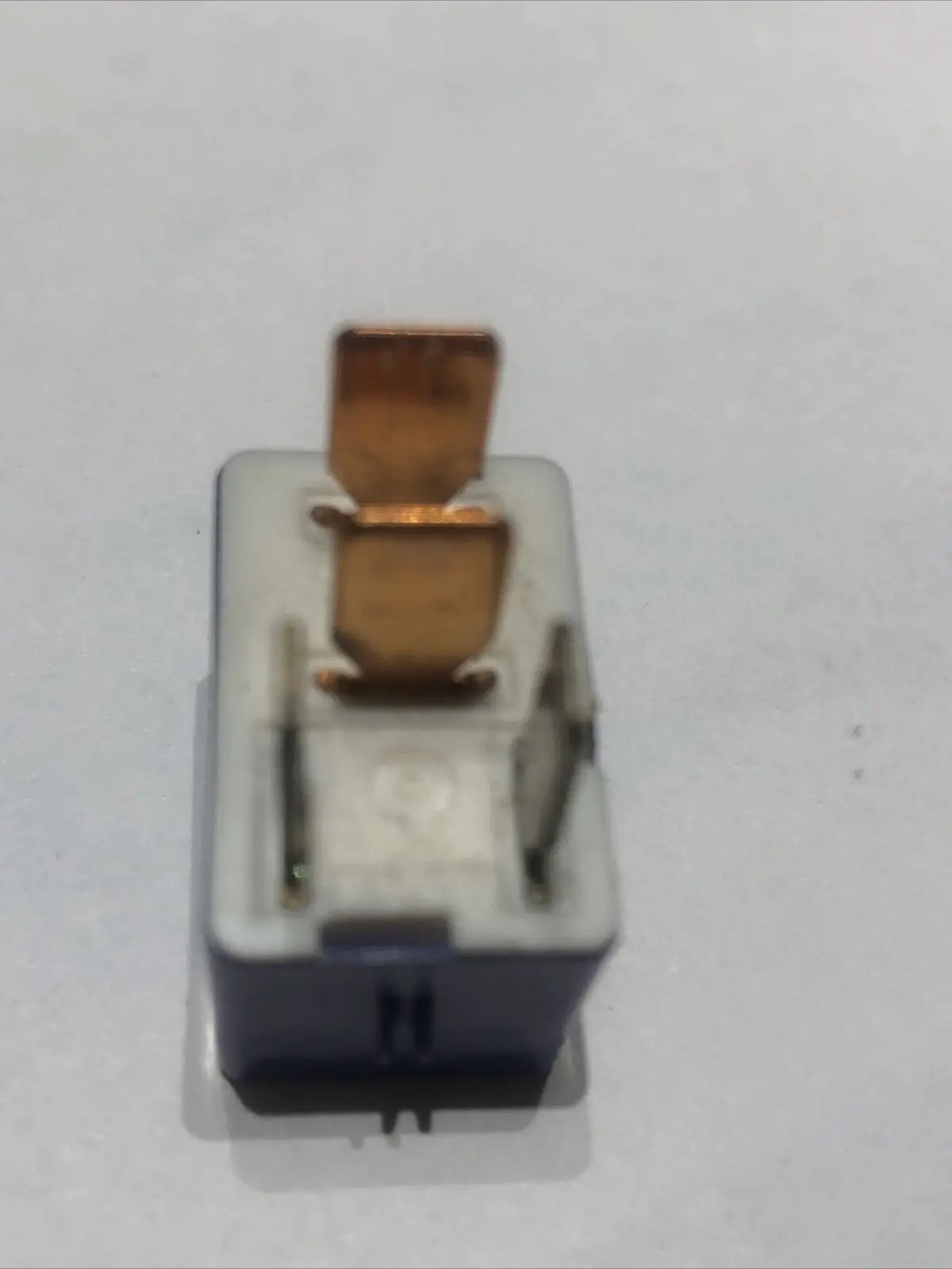 TOYOTA LEXUS AUTOMOTIVE RELAY 12V **MATCH PART NUMBER** 28300-0A010 by Toyota
