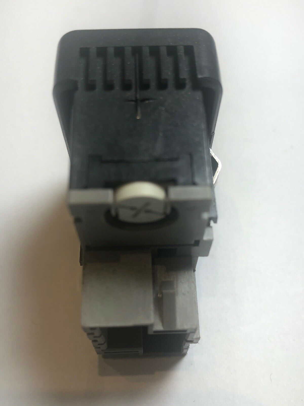 TRACTION SWITCH 2003 C70 P/n: 9459094 R242115