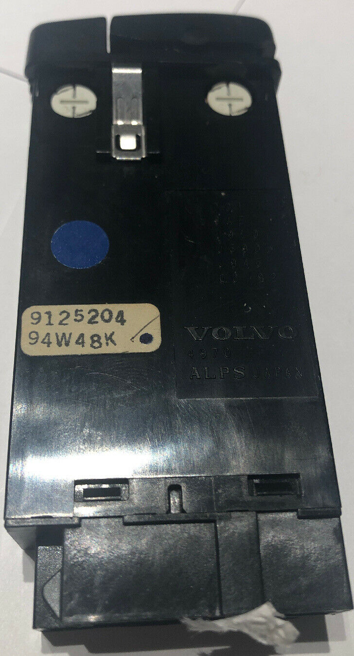 VOLVO 960 95-97 VOLVO S90 V90 97-98 850 94-97  HAZARD SWITCH OE # 91 25 204